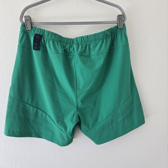 NWT Fabletics The One Short Ventilated 7in Mens Size XXL Verde Green Color - Picture 8 of 16